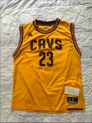 Camiseta Adidas Lebron James #23 Cleveland Cavaliers niños jóvenes XL Foto 1 de 2
