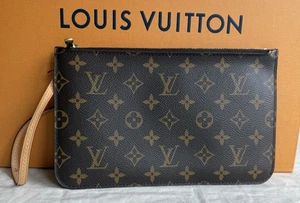 Louis Vuitton Neverfull Pouch clutch wristlet with beige interior - Picture 1 of 24