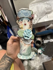 Wunderschöne Ellen Williams von Ganz Garden Mädchen bunte Blumenvase 9,5" hoch - Bild 1 von 9