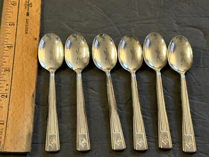Six Vintage Desert Spoons 4.5" International Silver Plate STATLER HILTON - Picture 1 of 5