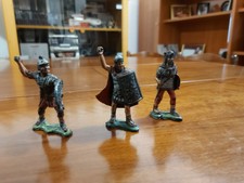 3 SOLDATINI LEGIONARI ROMANI In XILOPLASTO 75€