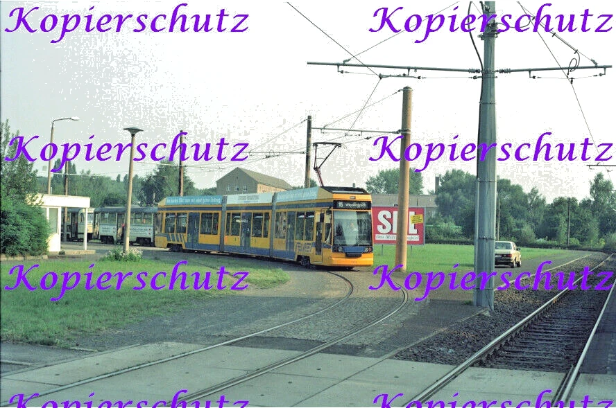 24x36 Negativ, LVB Tram Leipzig Niederflur NGT8 1113 SL16 Lößnig 95 - Bild 1 von 1