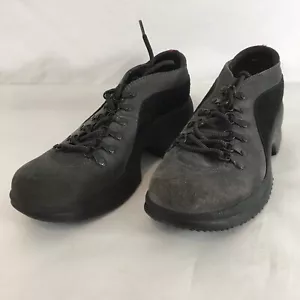 Tommy Hilfiger W21409 Womens 7 1/2M Gray Black Suede Leather Lace Up Shoes - Picture 1 of 9