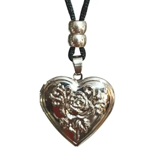 Flower Heart Locket Pendant Necklace Rose Keepsake Prayer Photo Hair Jewellery - Picture 1 of 9