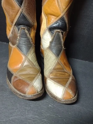 Botas de retazos raras Tony Lama etiqueta negra Texas medidas 8 a 8,5 mujeres distres Foto 1 de 4