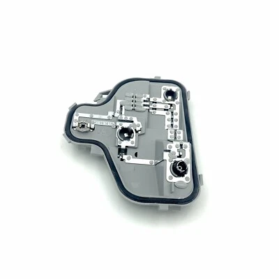 NEW GENUINE AUDI A3 2009-2013 3 DOOR REAR BULB HOLDER OUTER RIGHT O/S RHD  - Image 1 of 4