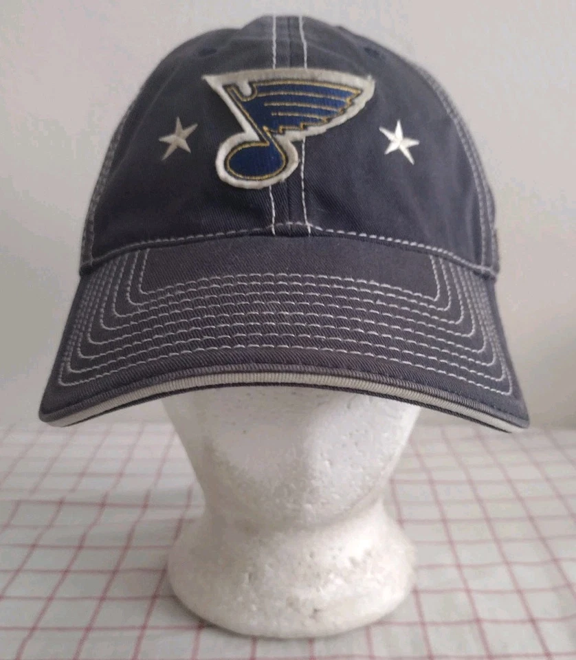 Gorra de hockey St Louis Blues NHL azul para hombre ajustable bordada CCM clásicos Foto 1 de 4