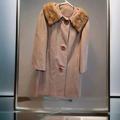 Vintage 1960s Coat Wool Fur Collar Boucle Brown Union Made US Medium? - Image 1 of 4