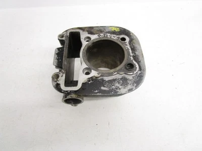 Jarra de cilindro 85 Yamaha YTM 225DX Tri Moto 29U-11310-03-00 1983-1985 Foto 1 de 4