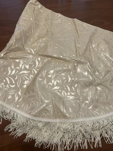 Vintage Oval Ivory/Gold Floral Vinyl Tablecloth, Flannel Backed, 67” X 50”, - Picture 1 of 6