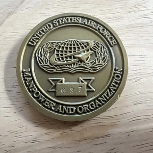 U S Air Force Manpower AND ORGANIZATION Challenge Coin USAF NUMBERD - Picture 1 of 15