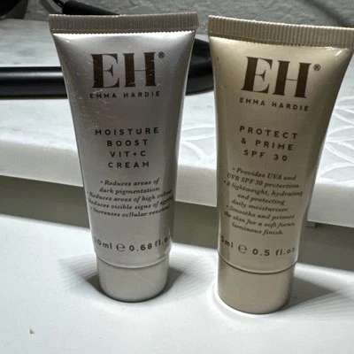 Lote Crema Hidratante Emma Hardie Protect and Prime FPS 30 y Moisture Boost Vit Foto 1 de 4