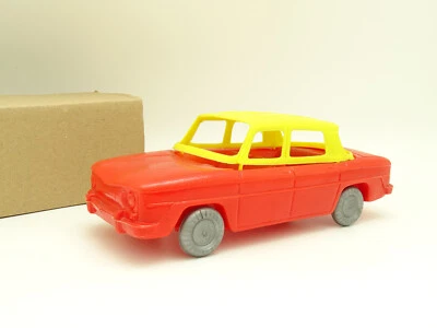 Giocattolo bazar Plastica Morbida 1/20 - Renault 8 Rosso E Gialla - Immagine 1 di 4