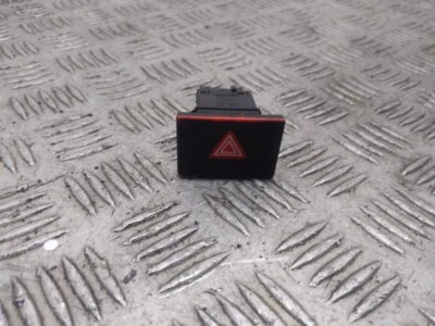 INTERRUPTOR DE PELIGRO VOLKSWAGEN TOUAREG TDI SPORT AUTO MK1 FAMILIAR 5 PUERTAS 2004-2006  Foto 1 de 4