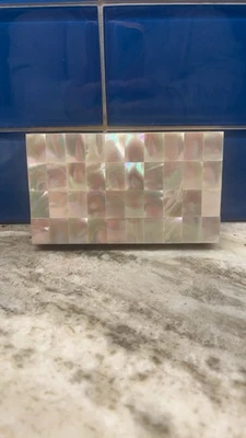 Estuche de Maquillaje Vintage Años 50 Madreperla Latón Bolso sin asas Doble Cara Foto 1 de 4