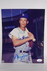 Maury Wills No. 30 Los Angeles Dodgers 8 x 10 foto a color autografiada con #R425 - Imagen 1 de 2