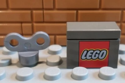 Lego Flat Silver Minifigure, Toy Winder Key, Utensil Accessory (No. 98375) - Image 1 of 3