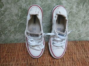 Converse All Star Women's Sz 6/White w Red & Black Around Soles/Elastic Back Top - Bild 1 von 8