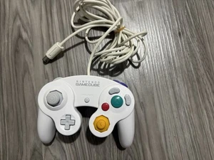 White Nintendo Gamecube Controller Tested - Picture 1 of 5