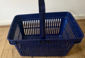 Blue Sainsbury's Shopping Basket Open Plastic Weave Locking Handle 47 x 32 x 25 - Picture 1 of 5