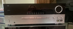 2004 HARMAN KARDON STEREO RECEIVER 3480 W/ 2 Paradigm Monitor 7 Speakers - Picture 1 of 14