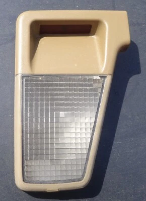 Volvo 850 S70 V70 C70 1994-2000 bronceado consola superior mapa luz lado derecho (lente) Foto 1 de 4