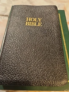 Bible 1988 New King James Version Regency Words of Christ in Red Black Leather - Imagen 1 de 5