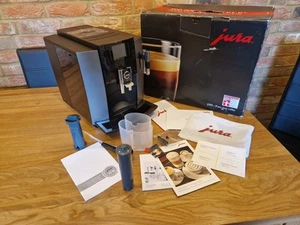 ____ JURA E8 Bean-to-Cup Coffee Machine _ Dark Inox ____ FULL BOXED SET ___ 100% - Picture 1 of 22