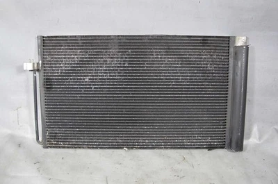 BMW E60 535 2008-2010 condensador de aire acondicionado de fábrica 2008-2010 usado OEM Foto 1 de 4