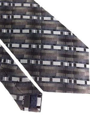 ¡NUEVO! CORBATA DE SEDA A RAYAS MARRÓN PLATA Y NEGRO FUSION PARA HOMBRE 58" LARGO 4" ANCHO Foto 1 de 3
