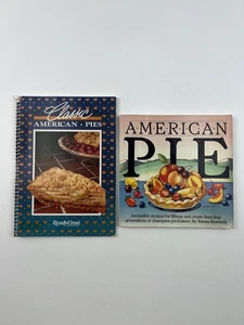 PIES! Lot of 2 American Pie Cookbooks Recipes Vintage Paperbacks - Foto 1 di 13