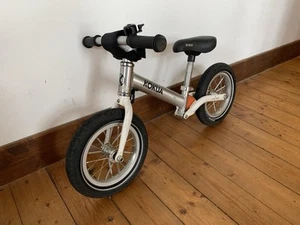 Kokua LIKEaBIKE Jumper Laufrad 12", sehr leicht mit Dämpfung und Bremse, silber - Bild 1 von 10