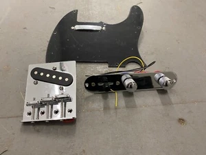 Loaded Black Pickguard, Loaded Bridge and controls plate, pots, Knobs and switch - Picture 1 of 4