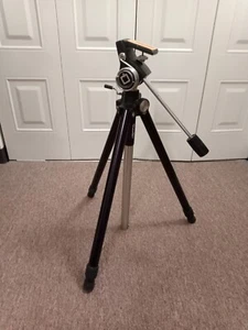 Vintage Quick Set Model 5-95534-5 Tripod - Picture 1 of 11