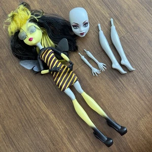 Monster High Create-A-Monster Add On Pack Insect Bee W9176 Complete & Extra 2011 - Picture 1 of 14