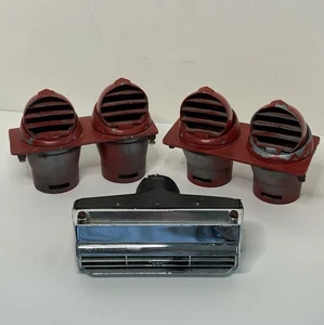 1961 CHRYSLER 300 INTERIOR DASH AC VENTS, DEFROST VENTS, RAT ROD PARTS - Foto 1 di 17