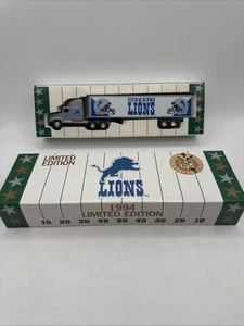Ertl 1/64 Vintage Die Cast Detroit Lions Semi Truck Tractor Trailer MIB - Picture 1 of 14
