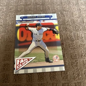 1998 Donruss Fan Club Derek Jeter #165 HOF - Picture 1 of 3