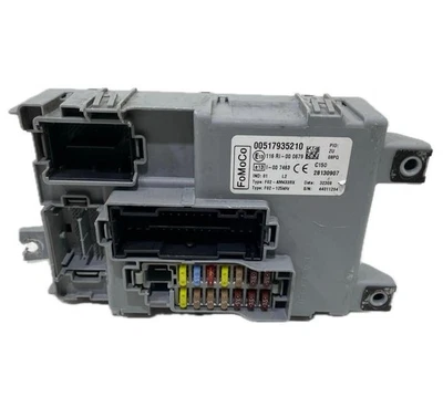 CENTRALINA PORTA FUSIBILI PER FORD Ka Serie (CCU) 00517935210 Benzina 1200 (08> - Immagine 1 di 4