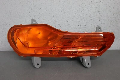 2013 2016 FORD ESCAPE RIGHT SIDE PARK SIGNAL LIGHT - Image 1 of 4