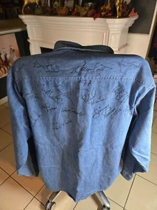 15 Pro Angler B.A.S.S Autogramme auf Shirt - Ray Scott, Jimmy Houston . - Bild 1 von 8