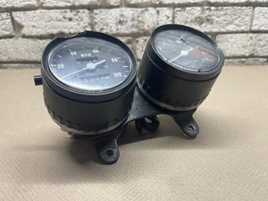 Suzuki RV125 Gauges Meters Speedo Tach W/Mounting Bracket 1973 Parts or Repair - Bild 1 von 10