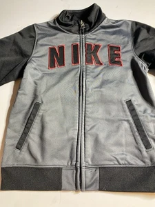 Boys Nike Size 7 Gray/black Full Zip Jacket - Picture 1 of 10