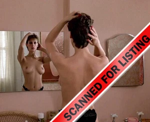 TRADING PLACES JAMIE LEE CURTIS 8X10 PHOTO #719 - Picture 1 of 1