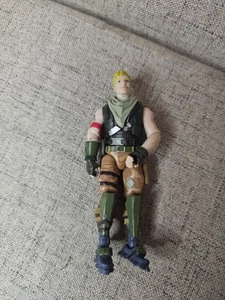 Fortnite Legendary Series Jonesy 4” Action Figure 2019 Epic Games Toy - Picture 1 of 2