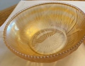 Vintage Jeannette Iris Fischgrät irisierend Ringelblume Perlen Beere Schale Glas schön - Bild 1 von 2