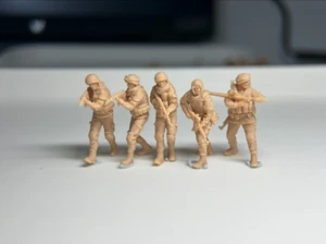 1/72 Modern Russia "VDV airborne troops Attack posture" 5 man model (3D printed) - Picture 1 of 1