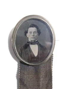 Fotografía de súper luto montada en un broche, c. años 1850/1860, ¡Kentucky! - Imagen 1 de 5