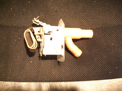 NOS BUICK 1175397 - 1956; SPECIAL SUPER CENTURY & ROADMASTER VALVE; HEATER VALVE - Image 1 of 2