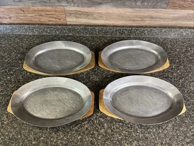 4 platos de chisporroteo de carne Fajita vintage - bandejas de madera e insertos de aluminio de Japón Foto 1 de 4